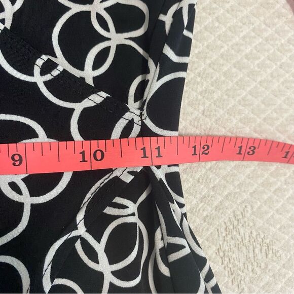Faith, Love, Passion Black White  Pattern Faux Wrap Dress Size Extra small - Picture 4 of 6